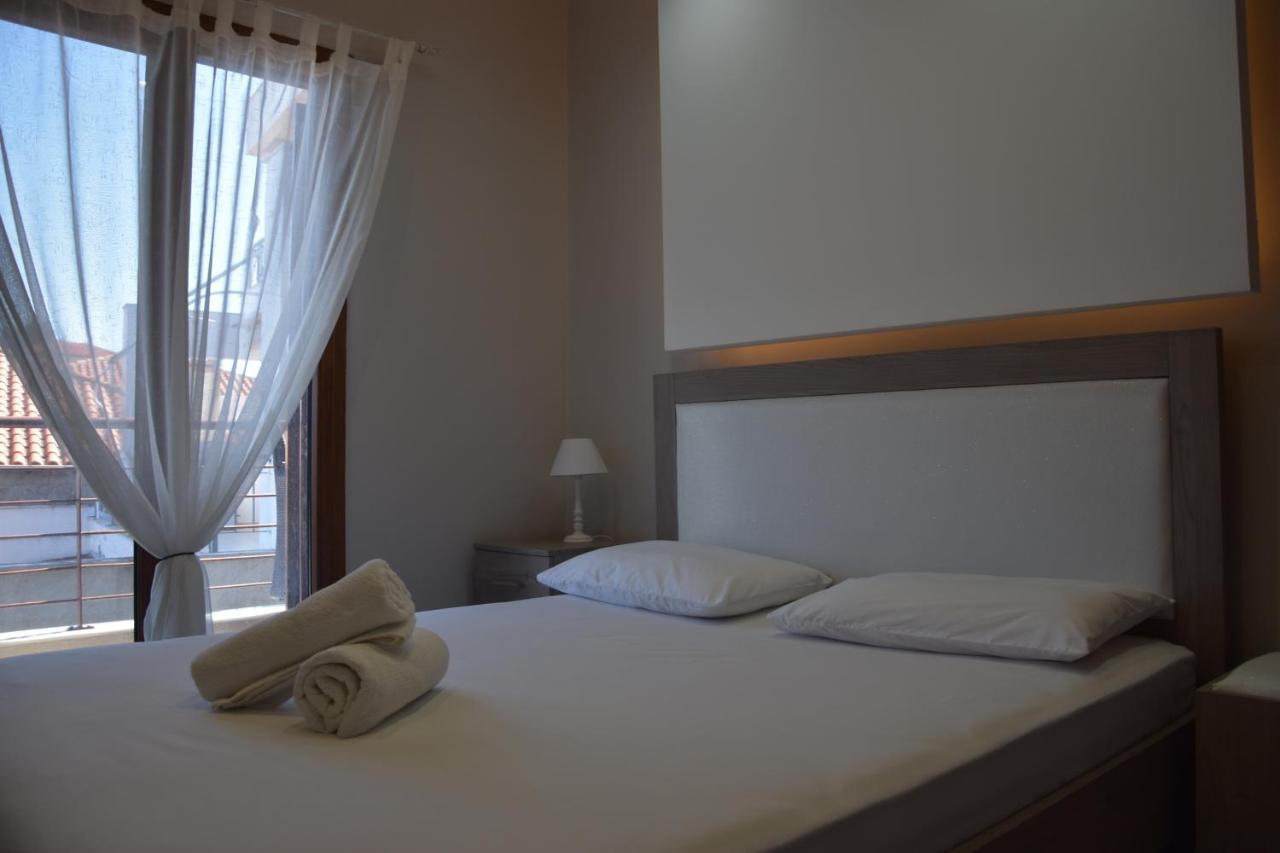Brezza Marina House Apartment Afytos Bagian luar foto