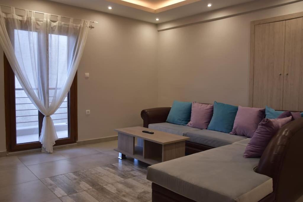 Brezza Marina House Apartment Afytos Bagian luar foto